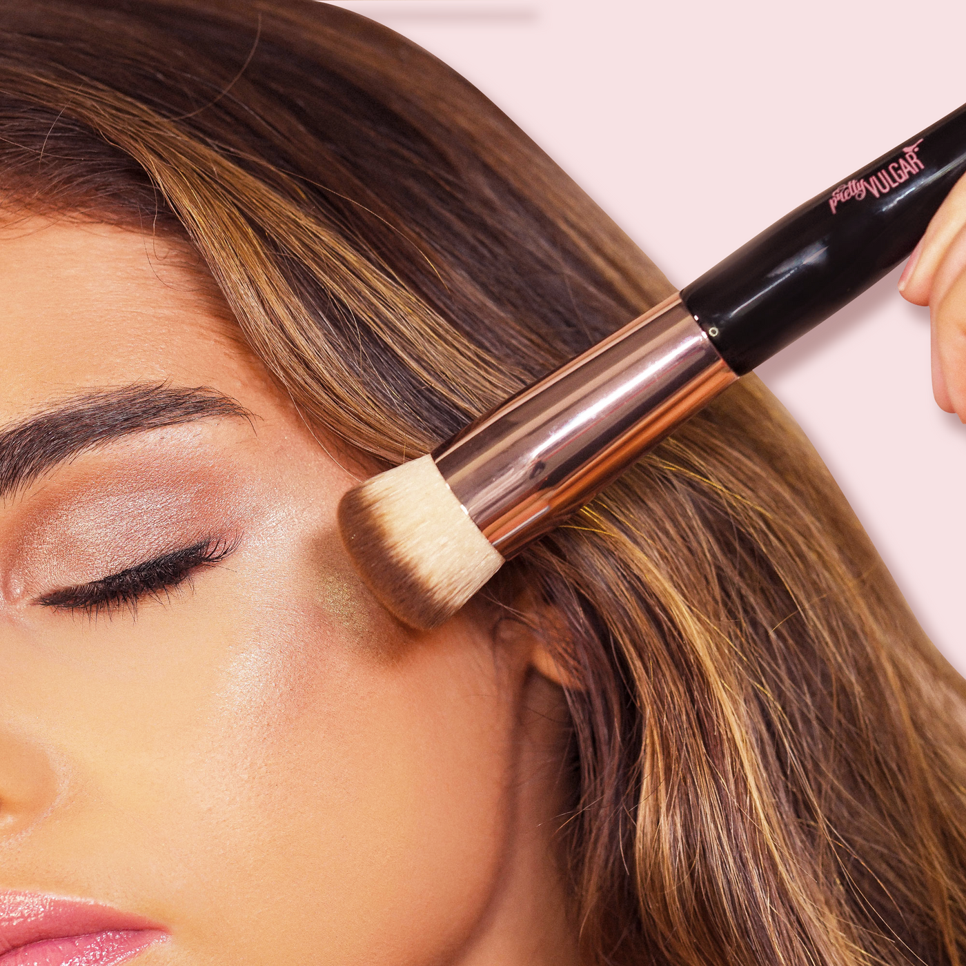 Flawless Wand Foundation Brush