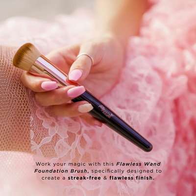 Flawless Wand Foundation Brush